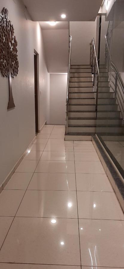 Hotel Airport City Dod Jala Buitenkant foto