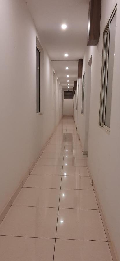 Hotel Airport City Dod Jala Buitenkant foto