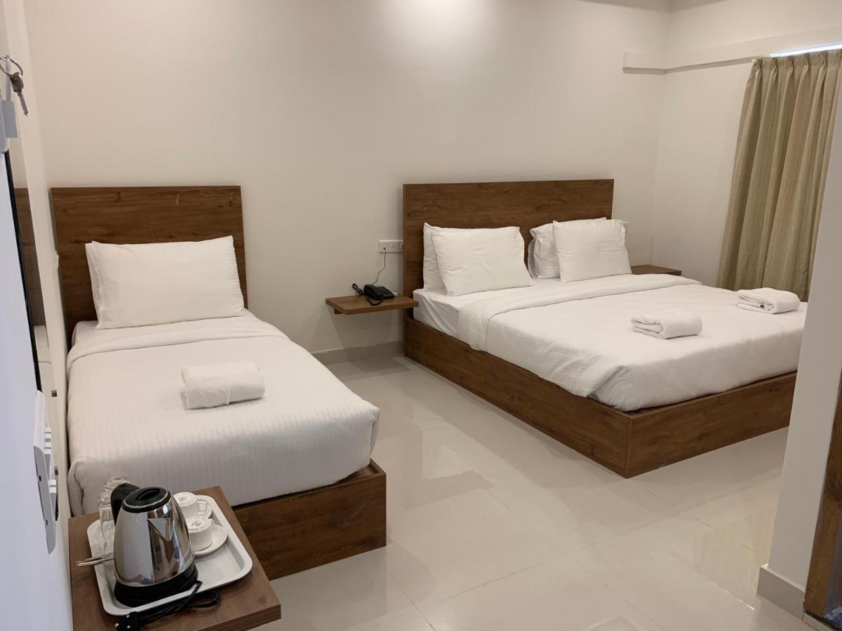 Hotel Airport City Dod Jala Buitenkant foto